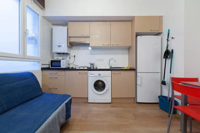 Mercado Anton Martin Apartment Madrid Eksteriør billede